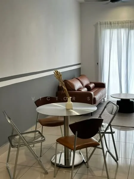 Living features: brown leather sofa, round coffee table, metal dining table, 4 dining chairs, white walls, grey accent wall, floor-to-ceiling windows with sheer curtains, glossy tile flooring, decorative vase with dried flowers, ceiling fan; style: modern.