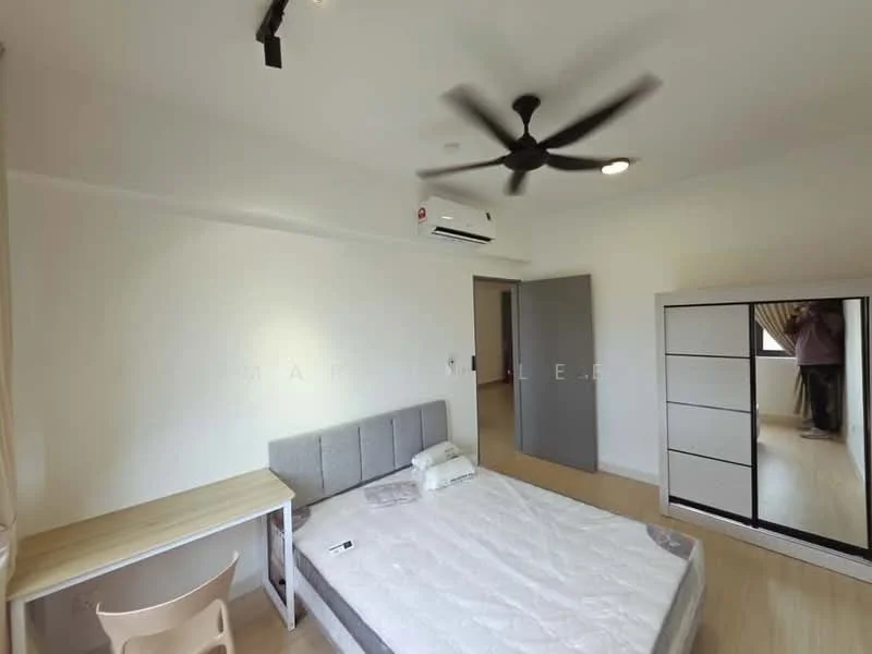 Bedroom features: queen-size bed, upholstered headboard, wooden flooring, 1 wall-mounted split AC, 5-blade ceiling fan, study desk, built-in wardrobe with sliding doors, natural light from window; style: modern.