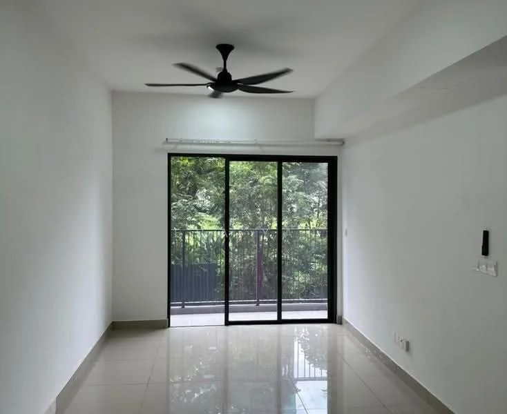 Living features: white painted walls, glossy ceramic tile flooring, 5-blade ceiling fan, floor-to-ceiling sliding glass door, black railing on balcony, natural light from balcony, view of greenery outside; style: modern; view: garden.