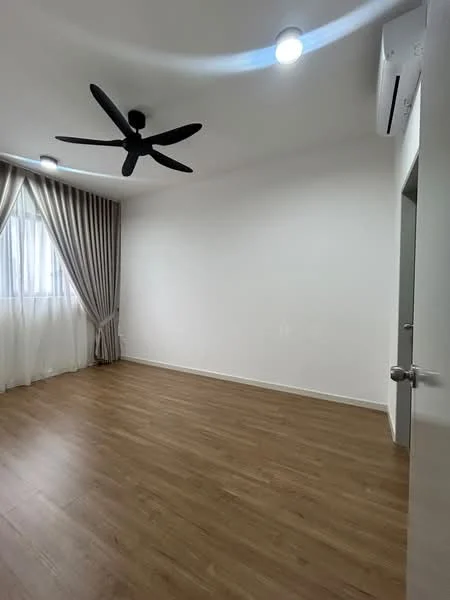 Room features: wooden flooring, white painted walls, 5-blade ceiling fan, floor-to-ceiling window with sheer curtains, air conditioning unit, curtains, light fixtures; style: modern.