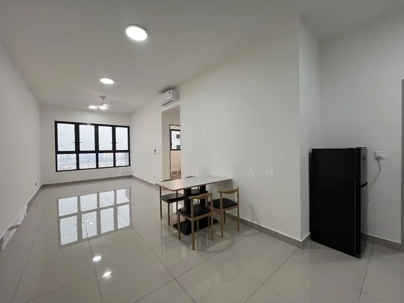 Living features: white painted walls, glossy ceramic tile flooring, 5-blade ceiling fan with light, floor-to-ceiling windows, black refrigerator, dining table with 4 chairs, air conditioning unit, natural light from windows; style: modern; view: city.