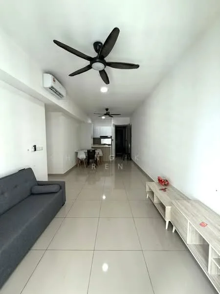 Living features: grey fabric sofa, 3-blade ceiling fan, wall-mounted air conditioning unit, glossy ceramic tile flooring, white painted walls, wooden TV console, dining table with chairs visible in background, open layout, natural light from windows; style: modern.