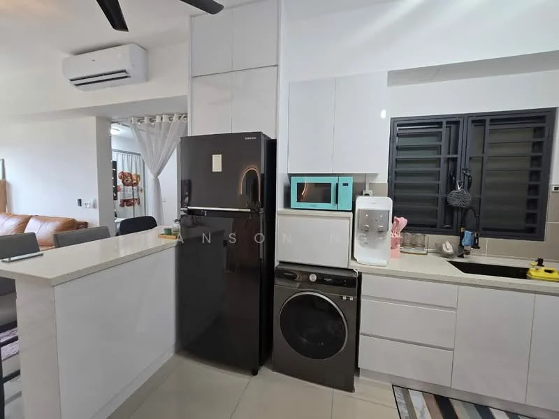 Kitchen features: white cabinetry, black countertop, stainless-steel single-bowl sink, chrome pull-down faucet, built-in microwave, black refrigerator, front-load washing machine, ceramic tile flooring, recessed downlights, wall-mounted split AC; style: modern.