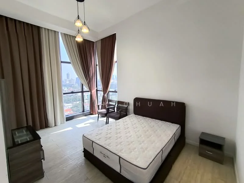 Bedroom features: king-size bed, upholstered headboard, 2 bedside tables, floor-to-ceiling windows, curtains in brown and beige, wooden flooring, chair, city view; style: modern; view: city.