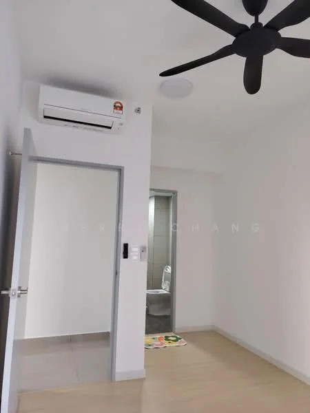 Room features: light wood flooring, white painted walls, 1 wall-mounted split AC, ceiling fan, door to bathroom, door to hallway, tile flooring in bathroom visible, decorative mat on floor; style: modern.
