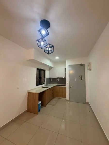 M Luna, Kepong