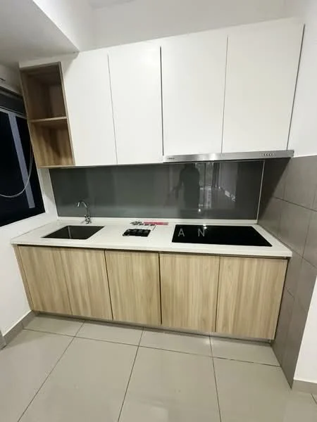 Kitchen features: white upper cabinets, wooden lower cabinets, grey backsplash, white countertop, single-bowl stainless-steel sink, chrome pull-down faucet, built-in induction cooktop, wall-mounted range hood, ceramic tile flooring, window with sheer curtains; style: modern.