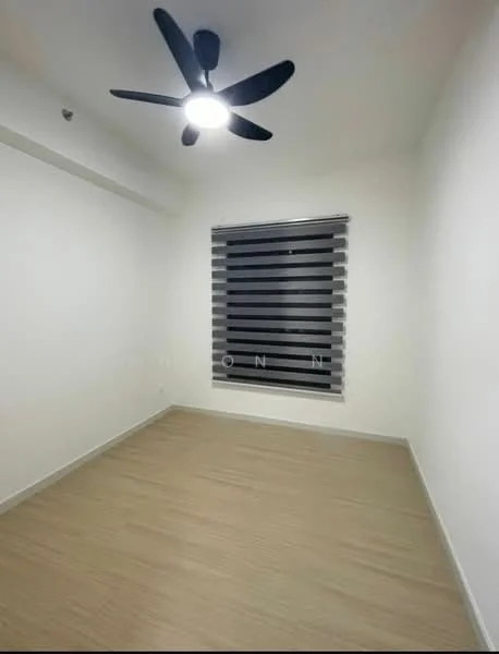 Room features: light wood laminate flooring, white painted walls, ceiling fan with light, roller blinds on window; style: modern.