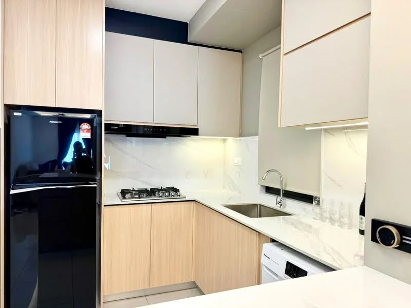 Kitchen features: black fridge, built-in oven, 4-burner gas hob, stainless-steel sink, chrome pull-down faucet, white marble countertop, light wood cabinetry, white backsplash, under-cabinet lighting, washing machine, tile flooring; style: modern.