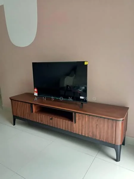 Living features: wooden TV console with slatted design, flat-screen TV, light-colored wall, white tiled flooring; style: modern.