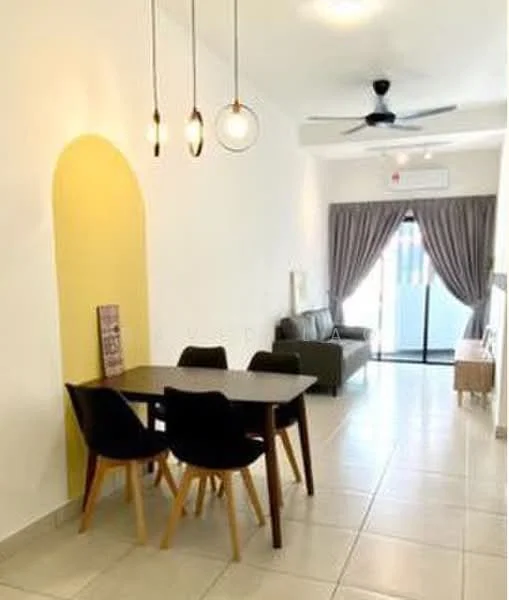 Dining features: dining table with four chairs, pendant lighting with three bulbs, white painted walls, grey floor tiles, ceiling fan, sliding glass door, curtains, sofa in grey fabric, TV console, decorative wall art, open layout; style: modern.
