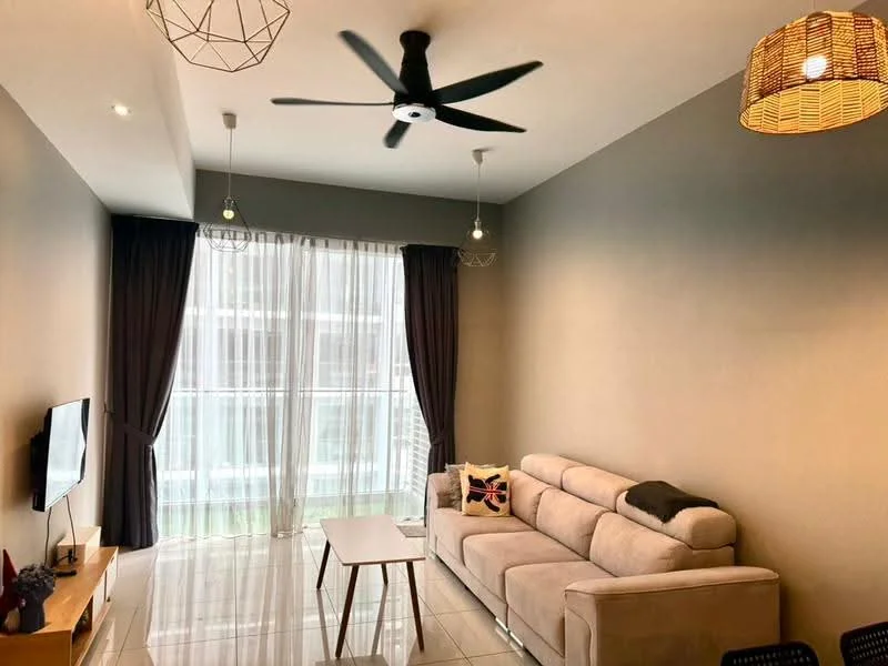 Living features: 3-seater fabric sofa in light grey, coffee table, wall-mounted TV, floor-to-ceiling windows, sheer curtains, blackout curtains, 5-blade ceiling fan with light, hanging pendant light, decorative throw pillows, ceramic tile flooring, grey painted walls; style: modern.