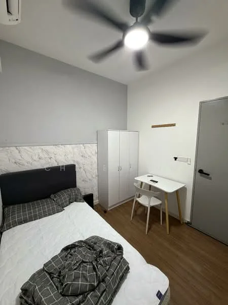 Bedroom features: queen-size bed with grey bedding, wooden flooring, grey accent wall, white painted walls, ceiling fan with light, white wardrobe with sliding doors, small white desk, white chair, decorative wall shelf, window with blinds; style: modern.