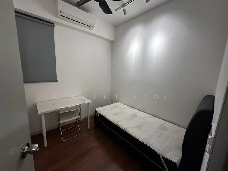 Bedroom features: white painted walls, wooden flooring, 1 wall-mounted split AC, 5-blade ceiling fan, single bed, study desk with chair, window with roller blinds, no bedding on bed; style: minimalist.