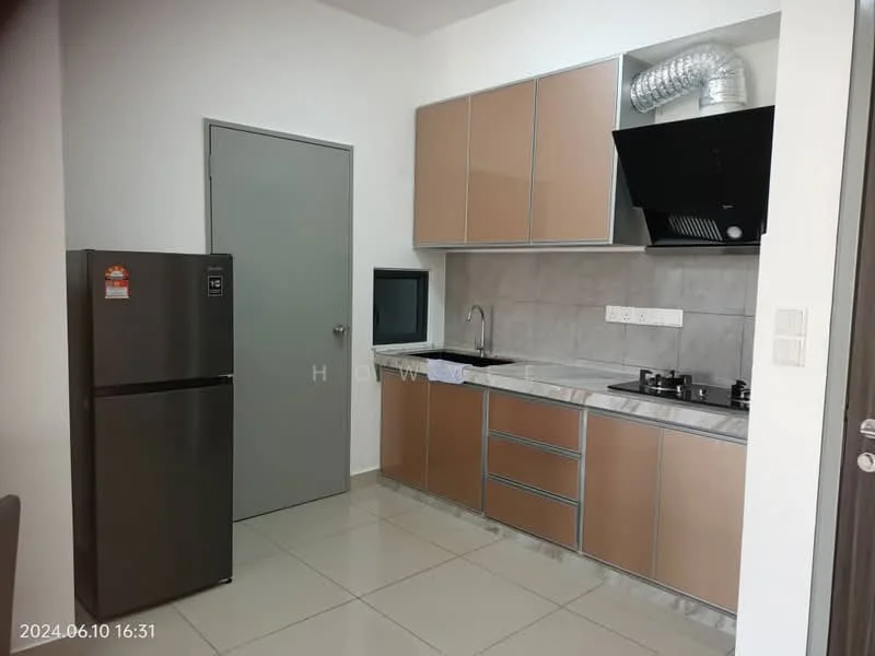 Kitchen features: stainless-steel fridge, grey cabinet doors, silver handles, marble countertop, grey tiled backsplash, built-in gas hob, black range hood, single-bowl stainless-steel sink, chrome pull-down faucet, wall-mounted kitchen cabinet, ceramic tile flooring, exhaust duct, grey painted walls; style: modern.
