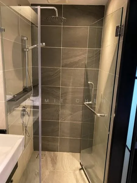 Bathroom features: walk-in shower with glass enclosure, rain shower head, handheld shower, grey tile cladding on walls, marble tile flooring, chrome shower fixtures, built-in shower shelf, sliding glass door; style: modern.