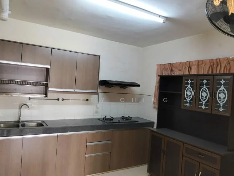 Kitchen features: brown wooden cabinetry, black granite countertop, double-bowl stainless-steel sink, chrome pull-down faucet, 2-burner gas hob, built-in range hood, wall-mounted shelving, tile backsplash, floor tiles, ceiling light fixture, curtains on window; style: modern.