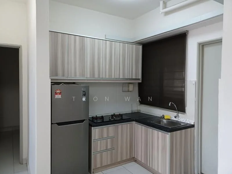 Kitchen features: grey laminate cabinetry, white quartz countertop, stainless-steel single-bowl sink, chrome pull-down faucet, 4-burner gas hob, stainless-steel fridge, tile flooring, white painted walls, window with dark roller blinds; style: modern.