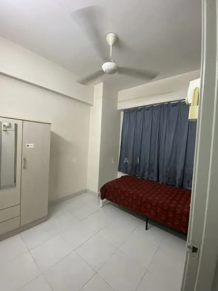 Bedroom features: single bed with red bedding, light grey walls, white ceiling, 5-blade ceiling fan, floor-to-ceiling window with grey curtains, built-in wardrobe with sliding doors, white tiled flooring; style: modern.