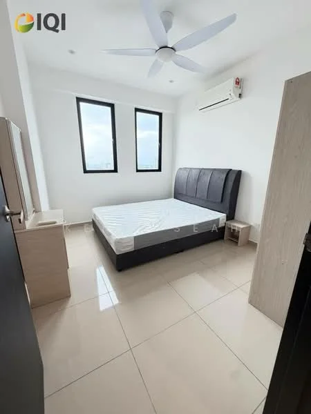 Bedroom features: queen-size bed, upholstered headboard, 2 bedside tables, wall-mounted split AC, 5-blade ceiling fan, 2 windows with city view, light-colored walls, glossy tile flooring; style: modern; view: city.