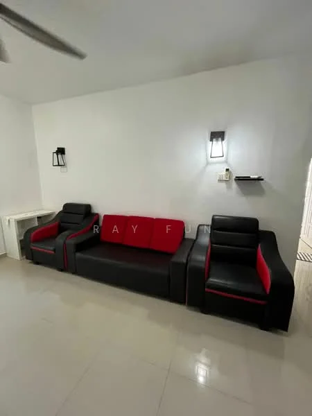 Living features: black and red leather sofa, 2 armchairs in black and red, white painted walls, glossy tile flooring, wall-mounted light fixtures, small shelf on wall, ceiling fan, neutral decor; style: modern.