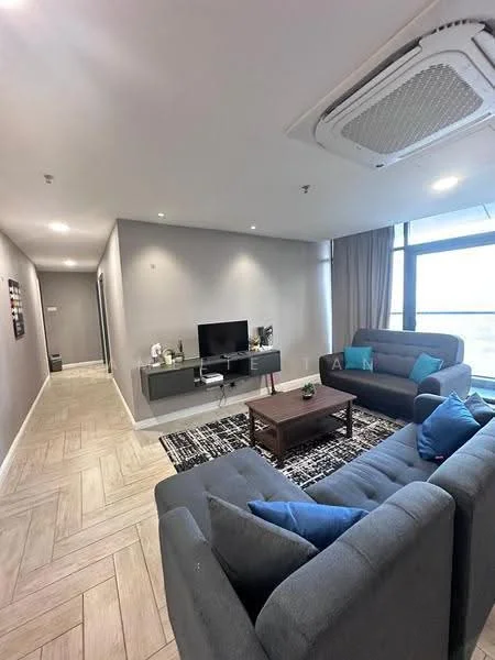 Living features: grey fabric 3-seater sofa, grey fabric 2-seater sofa, coffee table, TV console, wall-mounted TV, area rug with geometric pattern, floor-to-ceiling windows, curtains, recessed downlights, 1 wall-mounted split AC, decorative cushions in blue, light wood flooring, painted walls in light grey; style: modern; view: city.