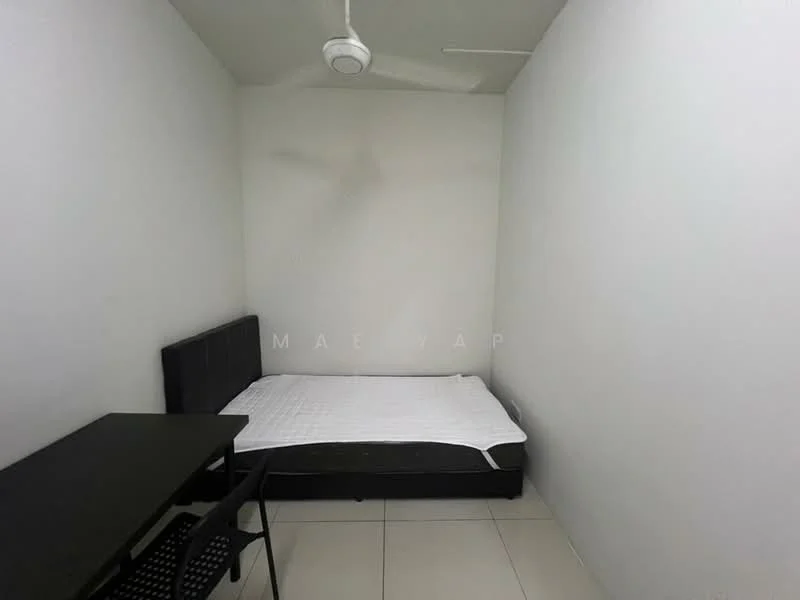 Bedroom features: queen-size bed, black upholstered headboard, white bedding, black dining table, black chairs, white painted walls, ceiling fan, tile flooring; style: minimalist.