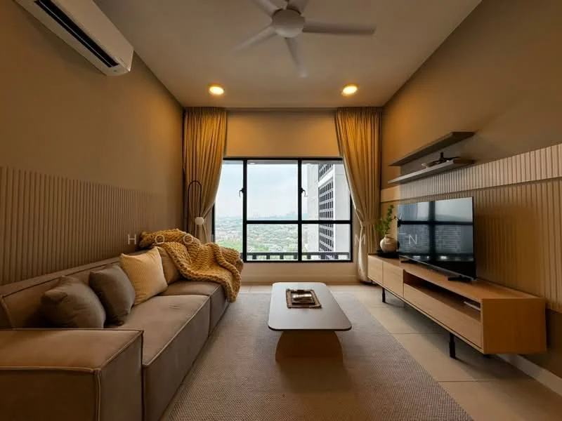 Living features: 3-seater fabric sofa in beige, coffee table, wall-mounted TV, TV console in wood, floor-to-ceiling windows, curtains in beige, ceiling fan, recessed downlights, decorative wall paneling, area rug, decorative plant; style: modern; view: city.