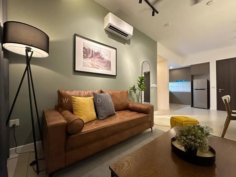 Living features: 3-seater leather sofa in brown, yellow accent cushion, black floor lamp, wall-mounted split AC, green accent wall, framed artwork, decorative mirror, coffee table, area rug, indoor plant; style: modern.