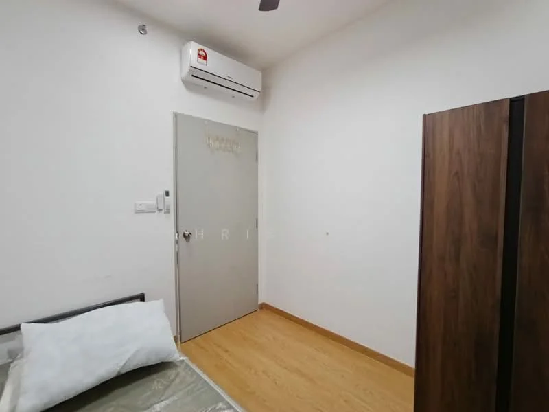 Room features: white painted walls, laminate flooring, 1 wall-mounted split AC, door with handle, wooden wardrobe, bed with mattress, window with no visible treatment.