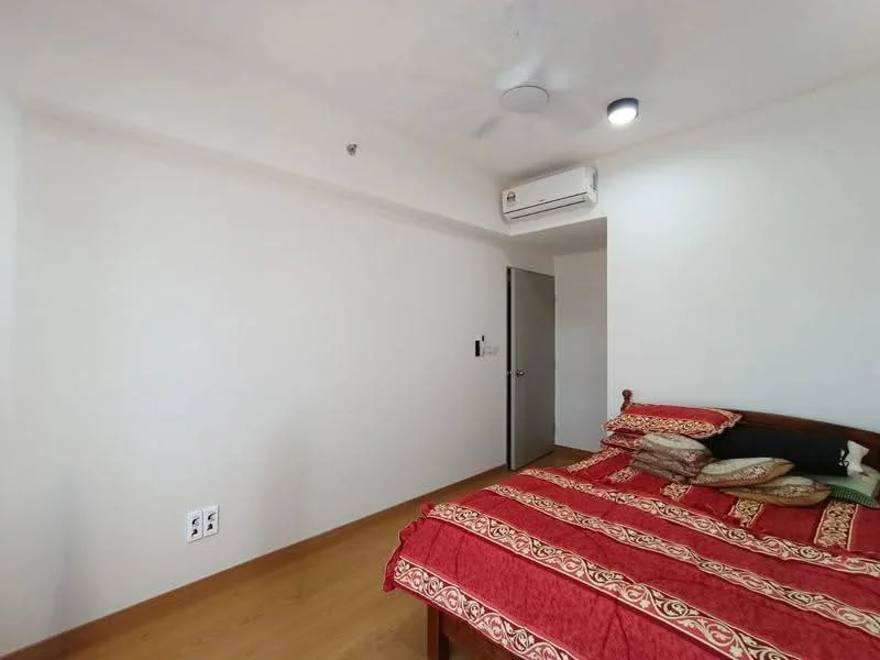 Bedroom features: wooden flooring, white painted walls, 5-blade ceiling fan, wall-mounted split AC, double bed with red patterned bedding, decorative pillows, nightstand, door leading to another room; style: modern.