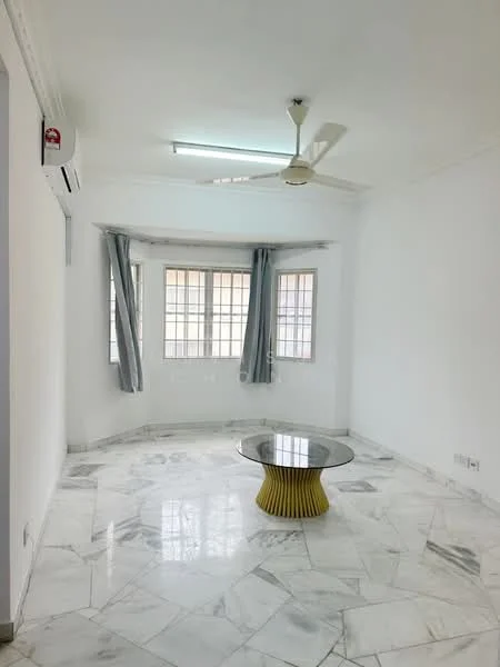 Living features: marble flooring, white painted walls, 5-blade ceiling fan with light, floor-to-ceiling windows, curtains, round glass coffee table with yellow base, air conditioning unit on wall; style: modern.