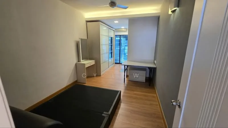 Room features: laminate flooring, grey accent wall, white painted walls, ceiling fan, built-in wardrobe with sliding doors, window with blinds, desk with chair, black bed frame without mattress; style: modern.