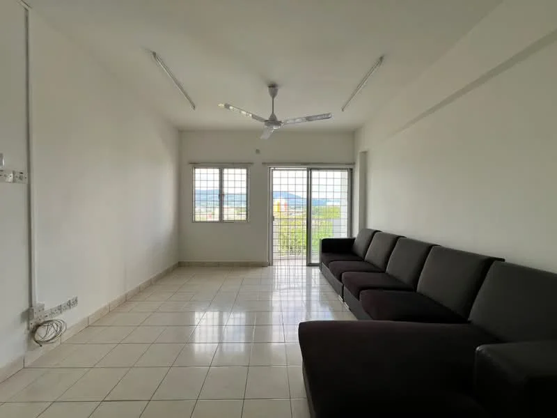 Living features: grey fabric L-shape sectional sofa, white painted walls, white ceiling, recessed LED downlights, 5-blade ceiling fan, large sliding glass door, floor-to-ceiling windows, ceramic tile flooring, city view; style: modern; view: city.