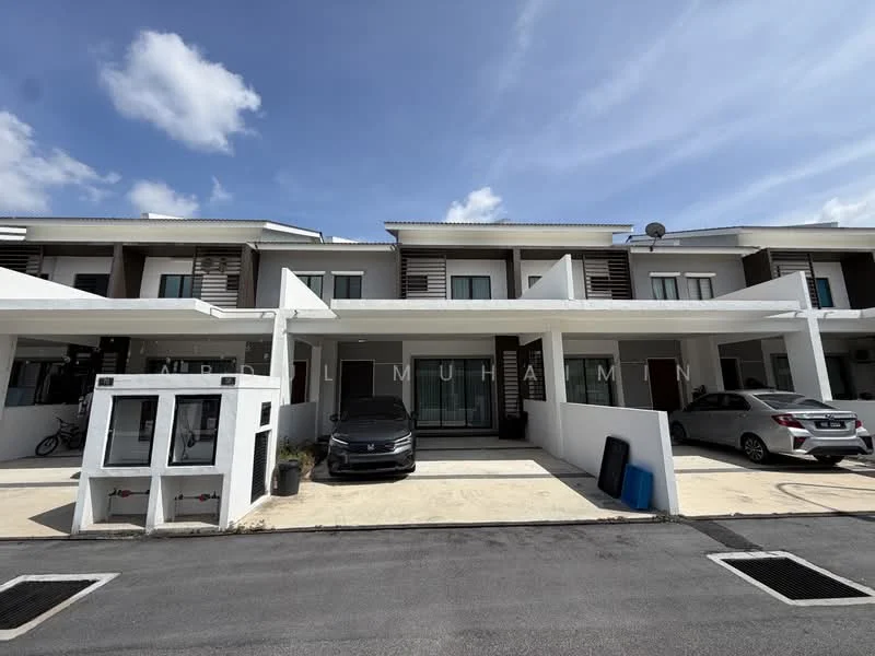 Exterior type: linked terrace house; features: two-storey building, white painted facade, balconies on upper floor, car porch for two vehicles, paved driveway, visible windows with sliding doors, roof overhang, outdoor space in front, landscaped area with plants; style: modern.