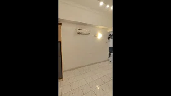 Room features: white painted walls, marble tile flooring, 1 wall-mounted split AC, recessed downlights.