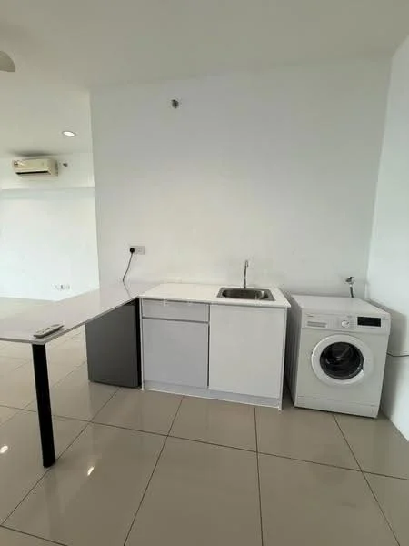 Menara Geno, Taman Subang Mas, Subang Jaya — view 2 of 5 in Menara Geno — for Rent