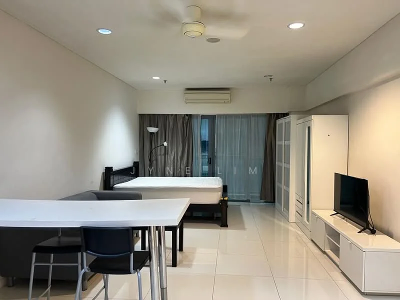 Living features: white painted walls, tile flooring, ceiling fan, floor-to-ceiling windows, sheer curtains, sofa, dining table with chairs, TV console, wall-mounted TV, built-in wardrobe, light fixture, air conditioning unit; style: modern.