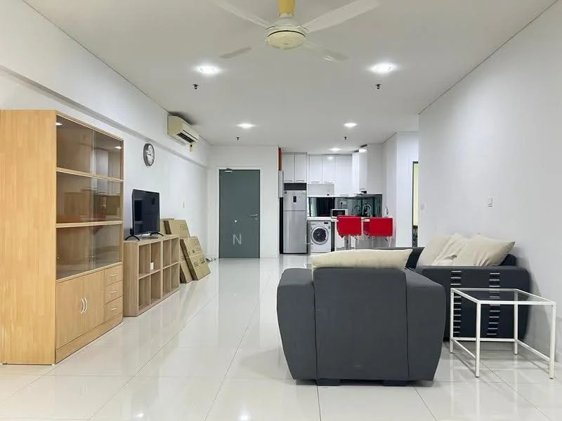 Living features: white painted walls, glossy tile flooring, 5-blade ceiling fan with light, sofa in grey, coffee table, TV console, wall-mounted TV, open shelving unit, refrigerator, washing machine, kitchen island with red stools, air conditioning unit; style: modern.