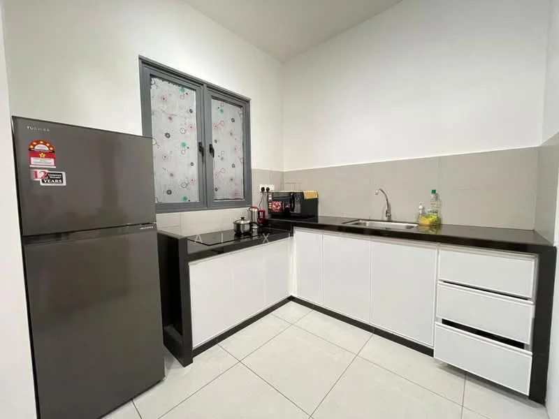Kitchen features: grey granite countertop, white flat-panel cabinets, stainless-steel fridge, built-in sink, chrome pull-down faucet, 4-burner gas hob, tile backsplash, ceramic tile flooring, window with sheer curtains, under-sink storage, drawer storage; style: modern.