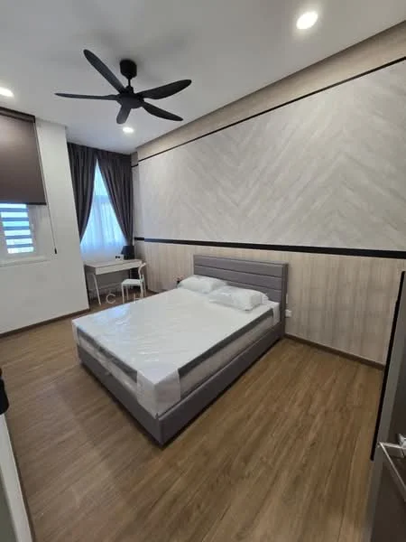 Bedroom features: queen-size bed with mattress protector, wooden flooring, grey upholstered headboard, ceiling fan with 3 blades, large window with sheer curtains, wall-mounted study desk, chair, light-colored accent wall, wood paneling on lower wall, recessed lighting; style: modern.