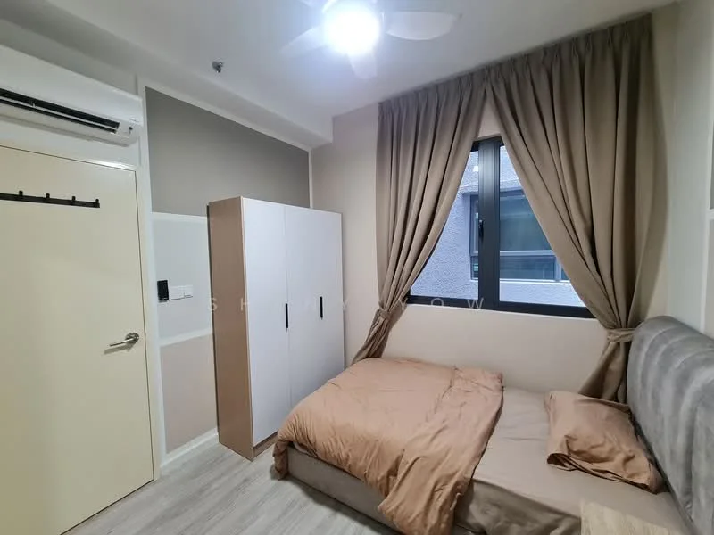 Bedroom features: queen-size bed with beige bedding, upholstered headboard, floor-to-ceiling window, curtains in light brown, light wood flooring, white wardrobe with two doors, wall-mounted air conditioning unit, ceiling fan with light, decorative wall paneling in neutral tones; style: modern.