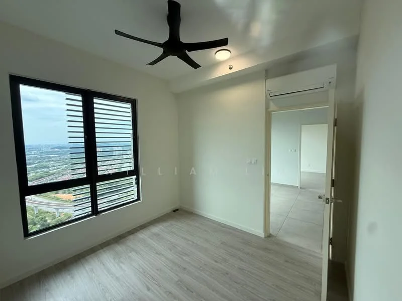 Room features: large window with horizontal slats, light grey painted walls, light wood laminate flooring, ceiling fan with 3 blades, wall-mounted split AC unit, door leading to another room, neutral ceiling, city view from window; style: modern; view: city.