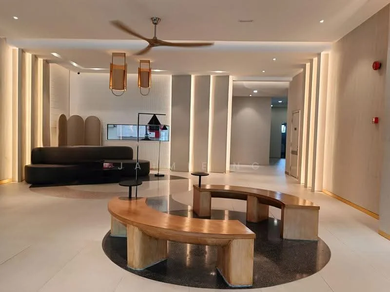 Room features: wooden bench seating, round coffee table, 5-blade ceiling fan, recessed downlights, wall-mounted lighting, neutral wall colour, light-coloured flooring, decorative wall panels, open layout, modern design; style: modern.