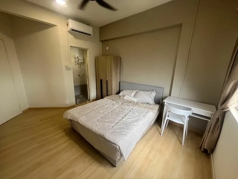 Bedroom features: queen-size bed with grey upholstered headboard, bedding with striped pattern, light wood flooring, wall-mounted split AC unit, white desk with chair, floor-to-ceiling window with sheer curtains, built-in wardrobe, recessed ceiling lights, ceiling fan; style: modern.