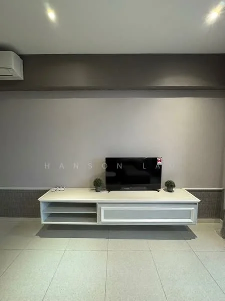 Living features: white TV console, wall-mounted TV, grey accent wall, light grey floor tiles, recessed downlights, air conditioning unit, decorative plants; style: modern.