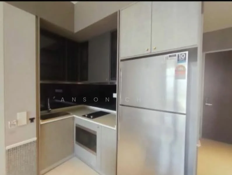 Kitchen features: stainless-steel fridge, built-in oven, 4-burner gas hob, black countertop, grey cabinetry, white backsplash, under-cabinet lighting, single-bowl stainless-steel sink, chrome pull-down faucet; style: modern.