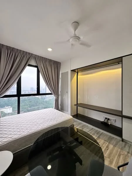 Bedroom features: queen-size bed, light grey bedding, floor-to-ceiling windows, curtains in light grey, ceiling fan, wooden flooring, built-in wardrobe, wall-mounted shelf, desk with glass top, chair, view of city skyline; style: modern; view: city.
