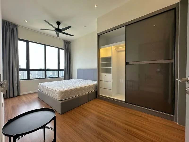 Bedroom features: queen-size bed, upholstered headboard, built-in wardrobe with sliding doors, floor-to-ceiling windows, curtains, wooden flooring, ceiling fan, nightstand, decorative wall, city view; style: modern; view: city.