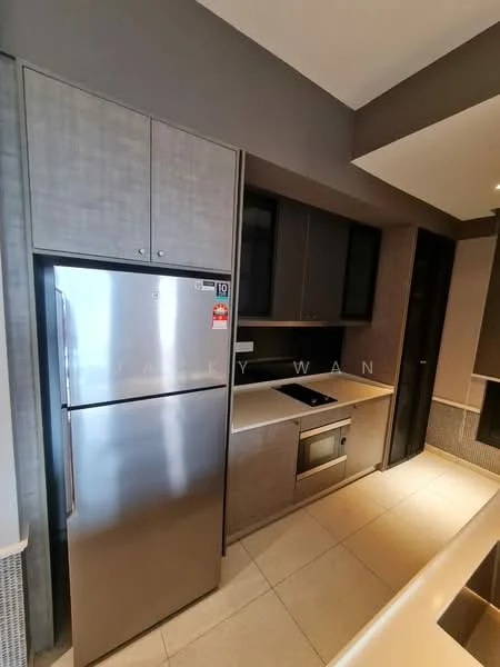 Kitchen features: stainless-steel fridge, built-in oven, 4-burner gas hob, single-bowl stainless-steel sink, chrome pull-down faucet, grey cabinetry, black countertop, tile backsplash, recessed downlights, cream tile flooring; style: modern.
